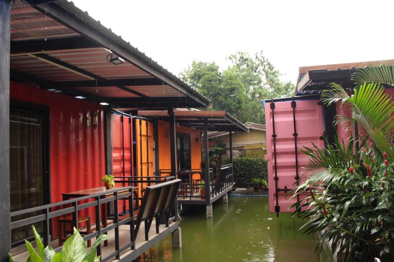 Amazon Resort Surat Thani Extérieur photo